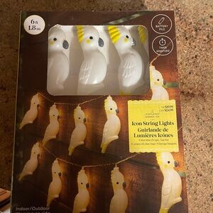 Ashland Yellow Cockatoo Icon String Lights